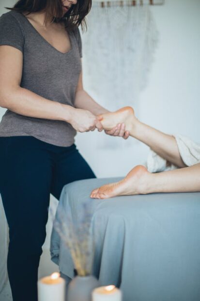 Tips on finding the best podiatrist in town for healthy and happy feet