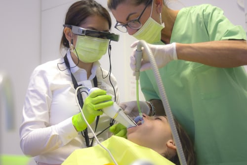 What to know about finding a professional orthodontist for your dental health