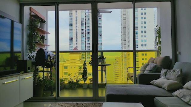 Exploring the Advantages and Features of Thermoseal Double Glazing